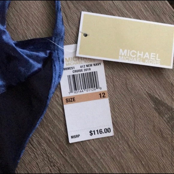 Michael kors one piece bathsuit - Picture 3 of 3